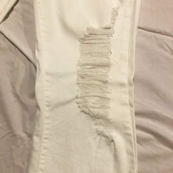 Guess High Rise Flare Distressed Jeans Size 32 White - Picture 9 of 16